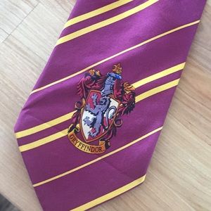 Gryffindor tie harry potter